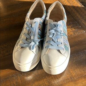 Vaneli Women's Cream and Multicolor Sneakers